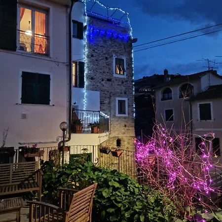 Apartment Monolocale Con Giardino E Parcheggio Privato Citra Zero Zero Ottanta Trentuno Lt 0281 *