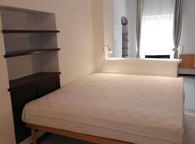 Monolocale Con Giardino E Parcheggio Privato Citra Zero Zero Ottanta Trentuno Lt 0281 * Imperia