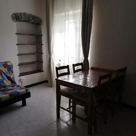 Monolocale Con Giardino E Parcheggio Privato Citra Zero Zero Ottanta Trentuno Lt 0281