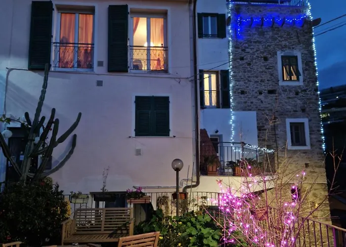 Monolocale Con Giardino E Parcheggio Privato Citra Zero Zero Ottanta Trentuno Lt 0281 Appartamento *